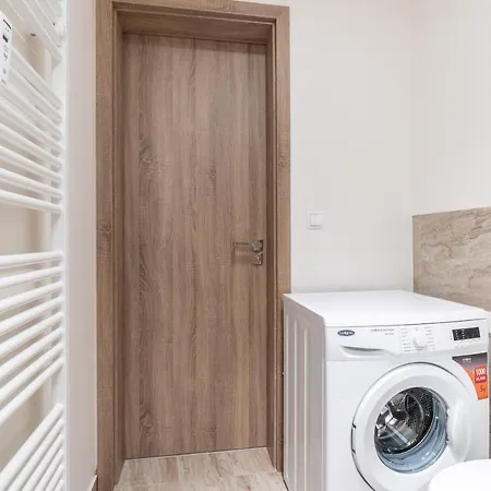 Brand New Studio Apartment # 42 In Brand New Building With Free Parking In The Center Prague Exterior photo