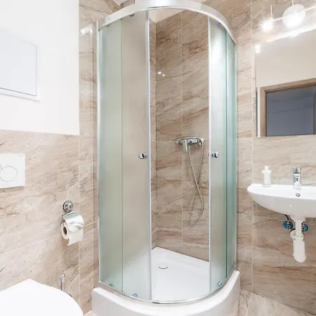 Brand New Studio Apartment # 42 In Brand New Building With Free Parking In The Center Prague Exterior photo